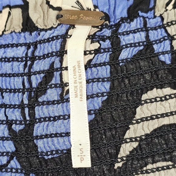 Free People Louise Off Shoulder Floral Smocked Mini Dress In Small - Picture 7 of 9